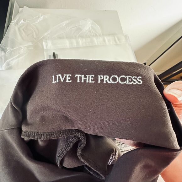Live The Process Brown Jean Shorts - Picture 6 of 10